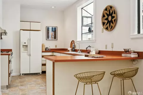 212 Castro St, San Francisco, CA 94114 photo 22