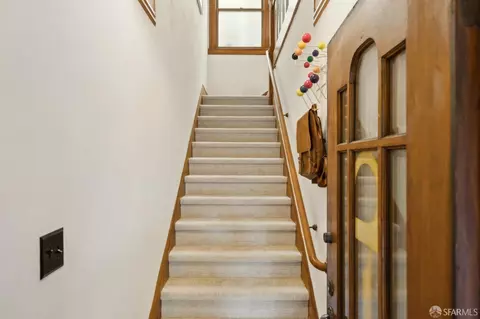 212 Castro St, San Francisco, CA 94114 photo 4