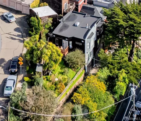 10 Lower Ter, San Francisco, CA 94114