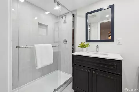 Bath - 68 Otsego Ave, San Francisco, CA 94112 photo 4 of 5