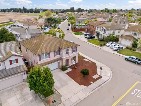 View/Area - 11 Hamilton Ct, Oakley, CA 94561 photo 2 of 7