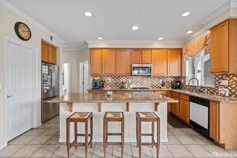 Kitchen - 11 Hamilton Ct, Oakley, CA 94561 photo 1 of 6