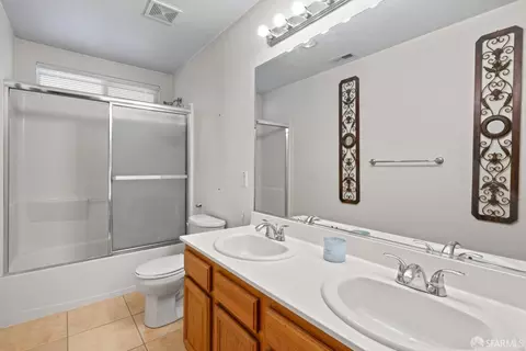 Bath - 11 Hamilton Ct, Oakley, CA 94561 photo 6 of 6