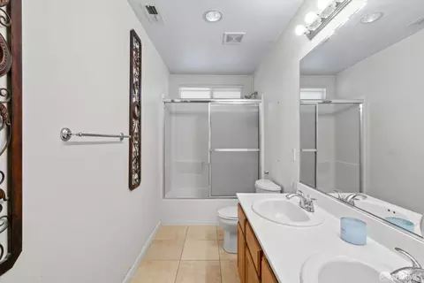 Bath - 11 Hamilton Ct, Oakley, CA 94561 photo 5 of 6