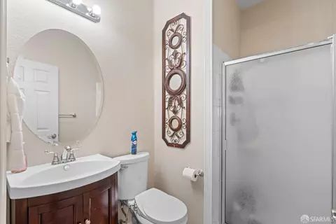 Bath - 11 Hamilton Ct, Oakley, CA 94561 photo 4 of 6