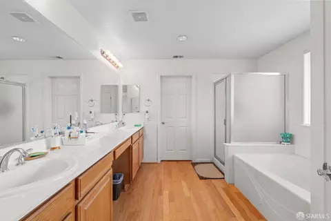 Bath - 11 Hamilton Ct, Oakley, CA 94561 photo 1 of 6