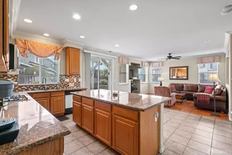Kitchen - 11 Hamilton Ct, Oakley, CA 94561 photo 5 of 6