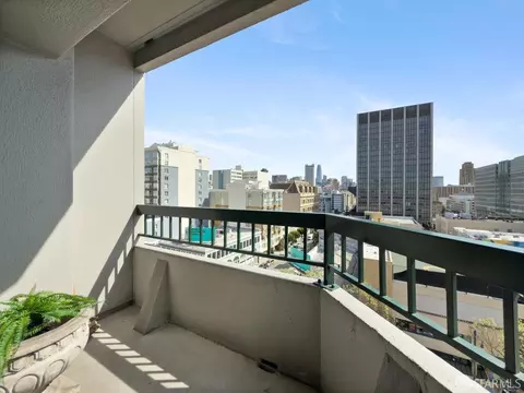Exterior - 601 Van Ness Ave #701, San Francisco, CA 94102 photo 1 of 5