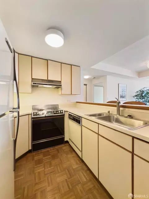 Kitchen - 601 Van Ness Ave #701, San Francisco, CA 94102 photo 2 of 3