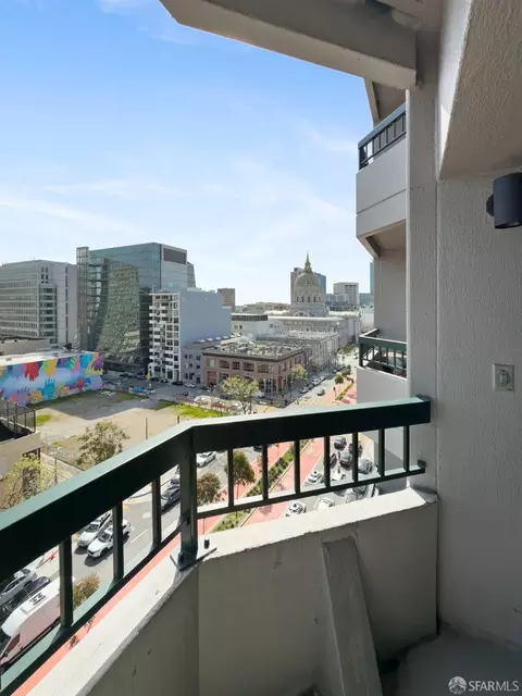 Exterior - 601 Van Ness Ave #701, San Francisco, CA 94102 photo 2 of 5