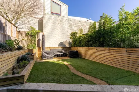 Exterior - 138 Lower Ter, San Francisco, CA 94114 photo 10 of 11