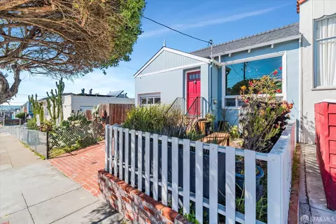4234 Ulloa St, San Francisco, CA 94116