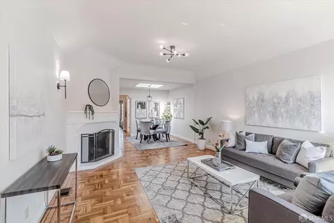 4234 Ulloa St, San Francisco, CA 94116 photo 4