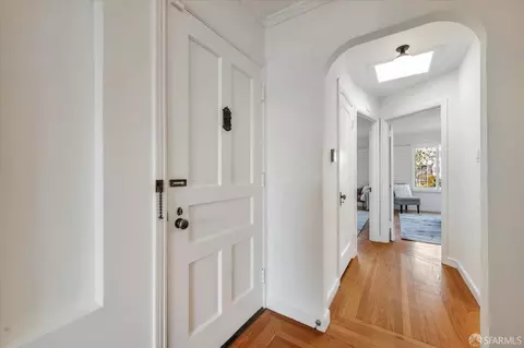Entry Way - 1758 32nd Ave, San Francisco, CA 94122 photo 2 of 2