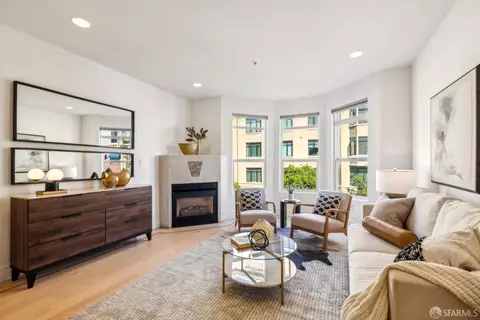 1601 Pacific Ave #206, San Francisco, CA 94109