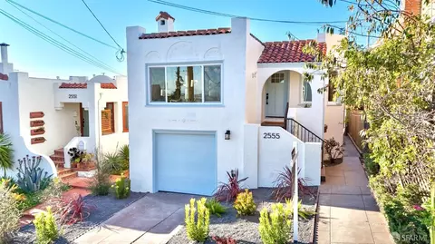 2555 Renwick St, Oakland, CA 94601