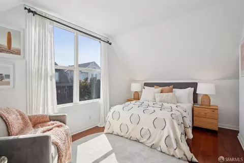 Bedroom - 20 Wright St, San Francisco, CA 94110 photo 3 of 6