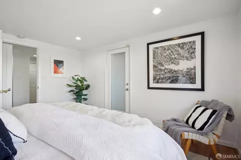 Bedroom - 20 Wright St, San Francisco, CA 94110 photo 6 of 6