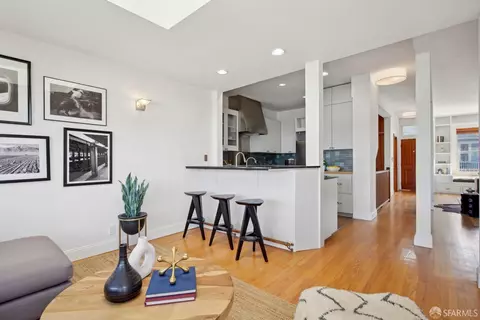 Kitchen - 20 Wright St, San Francisco, CA 94110 photo 1 of 5