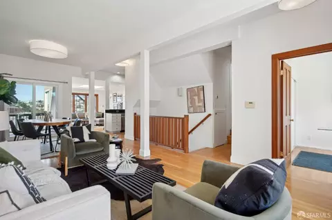 Living - 20 Wright St, San Francisco, CA 94110 photo 3 of 4