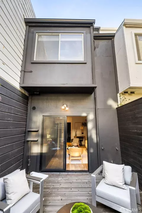 Exterior - 7 Sumner St, San Francisco, CA 94103 photo 8 of 8
