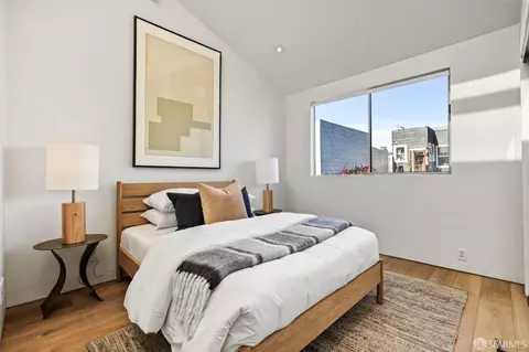 Bedroom - 7 Sumner St, San Francisco, CA 94103 photo 5 of 7