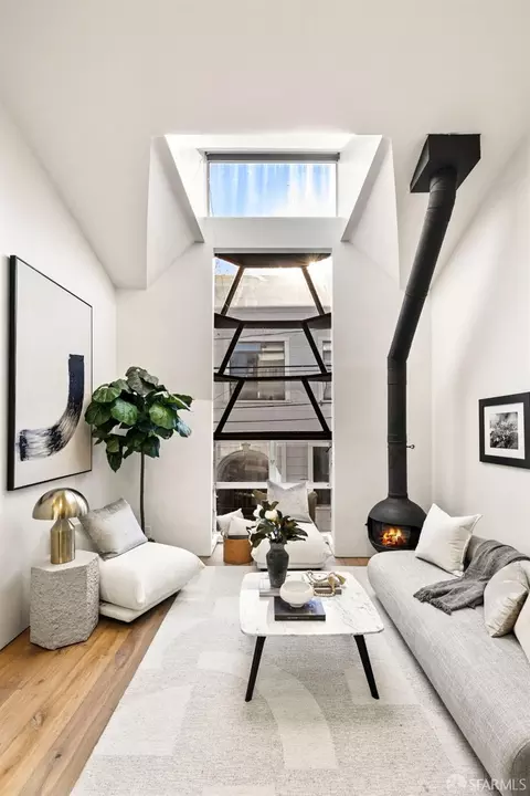 Living - 7 Sumner St, San Francisco, CA 94103 photo 4 of 12
