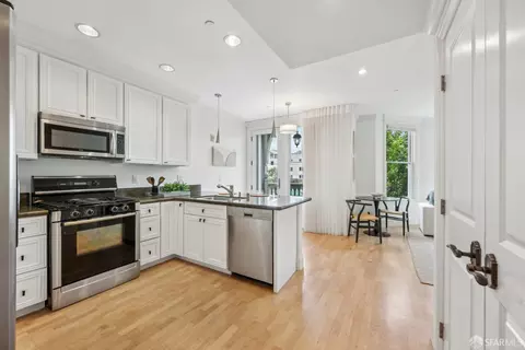 Kitchen - 3953 24th St #3, San Francisco, CA 94114 photo 1 of 4