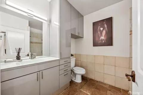 Bath - 3953 24th St #3, San Francisco, CA 94114 photo 3 of 3