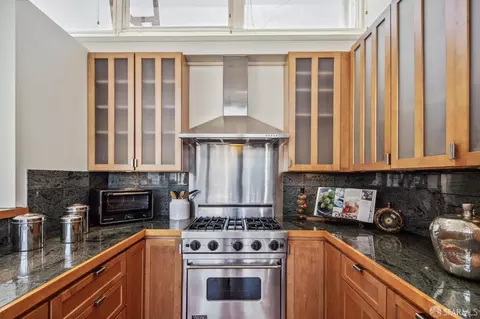Kitchen - 72 Lynch St, San Francisco, CA 94109 photo 6 of 9
