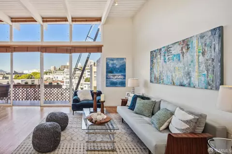 Living - 72 Lynch St, San Francisco, CA 94109 photo 1 of 3