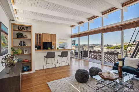 72 Lynch St, San Francisco, CA 94109