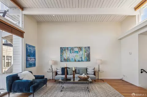 Living - 72 Lynch St, San Francisco, CA 94109 photo 2 of 3
