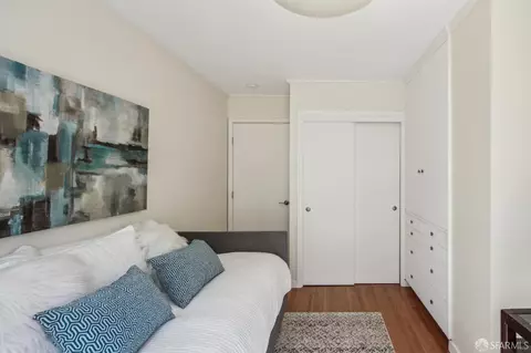 Bedroom - 72 Lynch St, San Francisco, CA 94109 photo 4 of 5