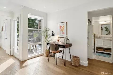 Entry Way - 973 14th St, San Francisco, CA 94114 photo 3 of 3