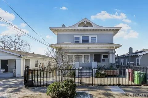 2849 Delaware St, Oakland, CA 94602