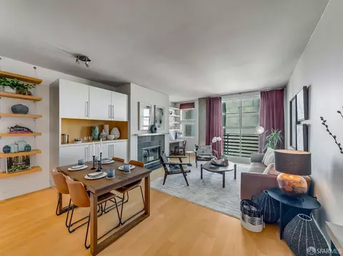 530 Chestnut St #408, San Francisco, CA 94133