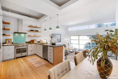 1083 Clay St #203, San Francisco, CA 94108 photo 5