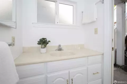 3092 Cesar Chavez St, San Francisco, CA 94110 photo 24