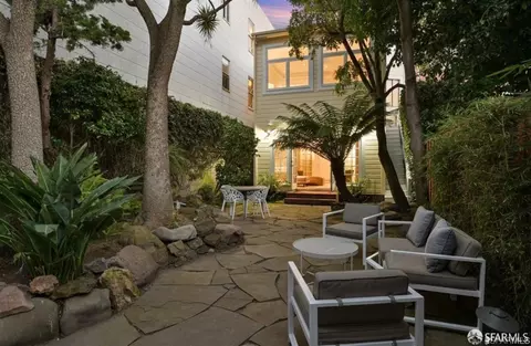 Exterior - 1632 N Point St, San Francisco, CA 94123 photo 3 of 10