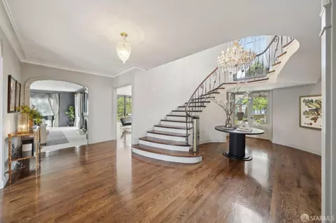 Entry Way - 100 Stonecrest Dr, San Francisco, CA 94132 photo 2 of 7