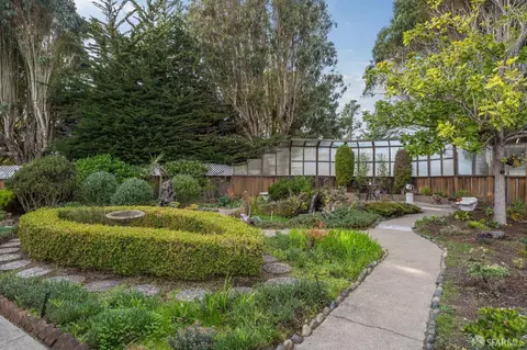 Exterior - 100 Stonecrest Dr, San Francisco, CA 94132 photo 11 of 24