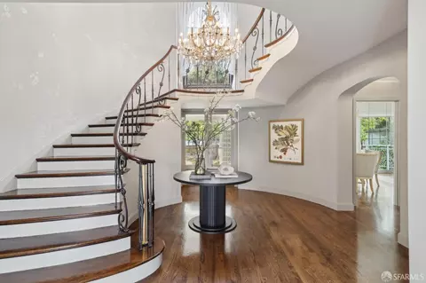 Entry Way - 100 Stonecrest Dr, San Francisco, CA 94132 photo 1 of 7