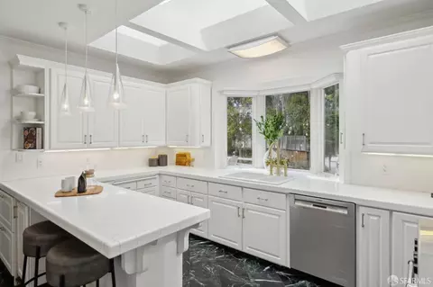 Kitchen - 100 Stonecrest Dr, San Francisco, CA 94132 photo 2 of 3