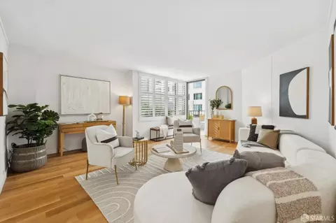152 Lombard St #209, San Francisco, CA 94111