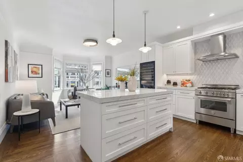 1444 Vallejo St #2, San Francisco, CA 94109