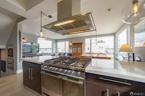 2402 Balboa St, San Francisco, CA 94121 photo 10