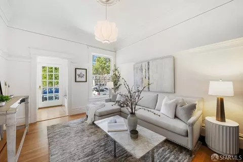 Living - 115 Hoffman Ave, San Francisco, CA 94114 photo 3 of 5