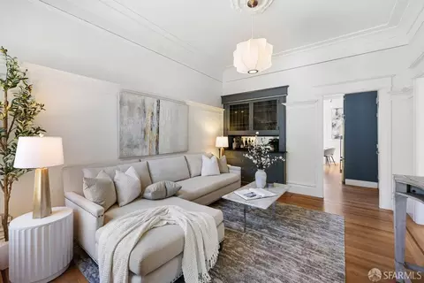 Living - 115 Hoffman Ave, San Francisco, CA 94114 photo 4 of 5