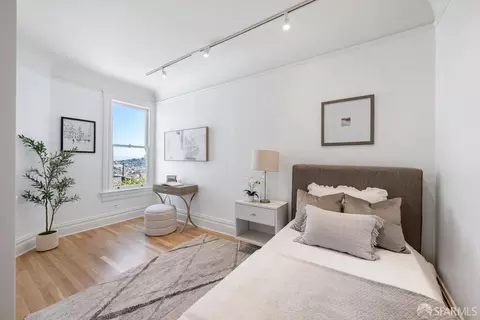 Bedroom - 115 Hoffman Ave, San Francisco, CA 94114 photo 5 of 7